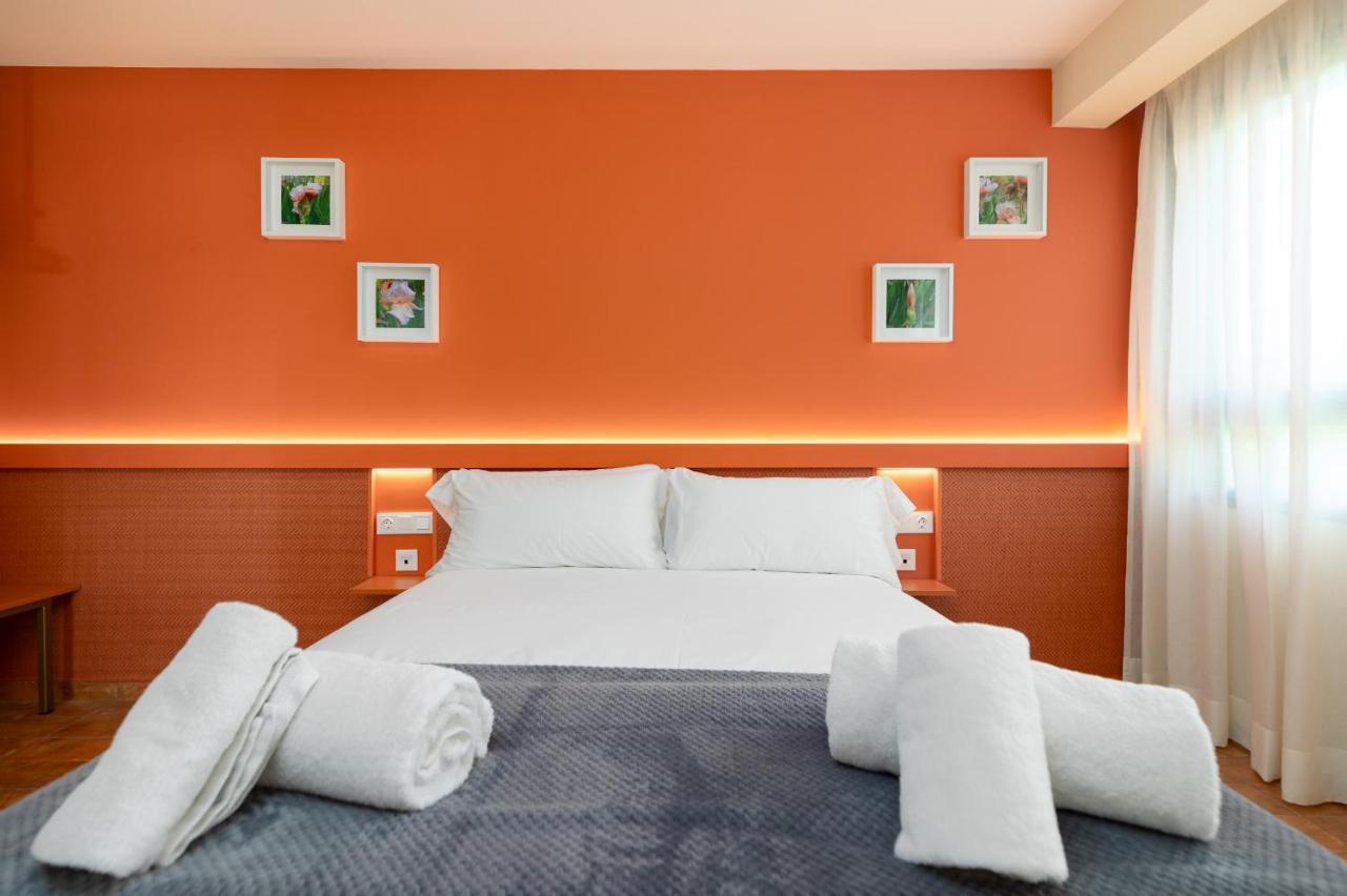Apartamentos Las Ciencias S Валенсия Экстерьер фото